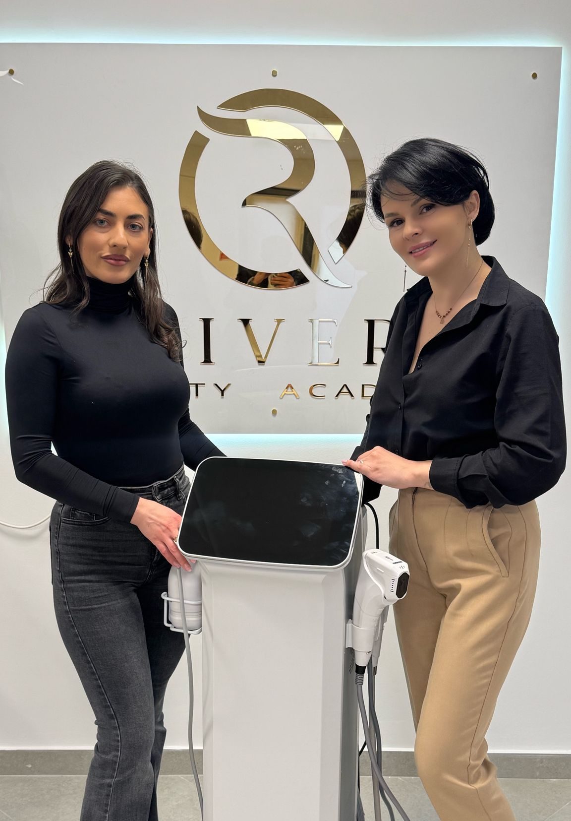 Specialist beauty cu aparat Olivera